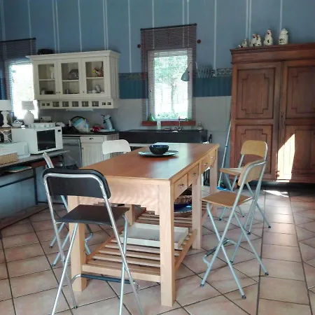 Le Saule Ferienhaus Bièvre